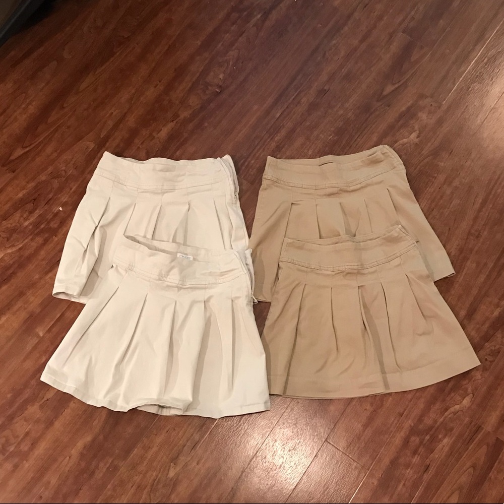Uniform Khaki skorts